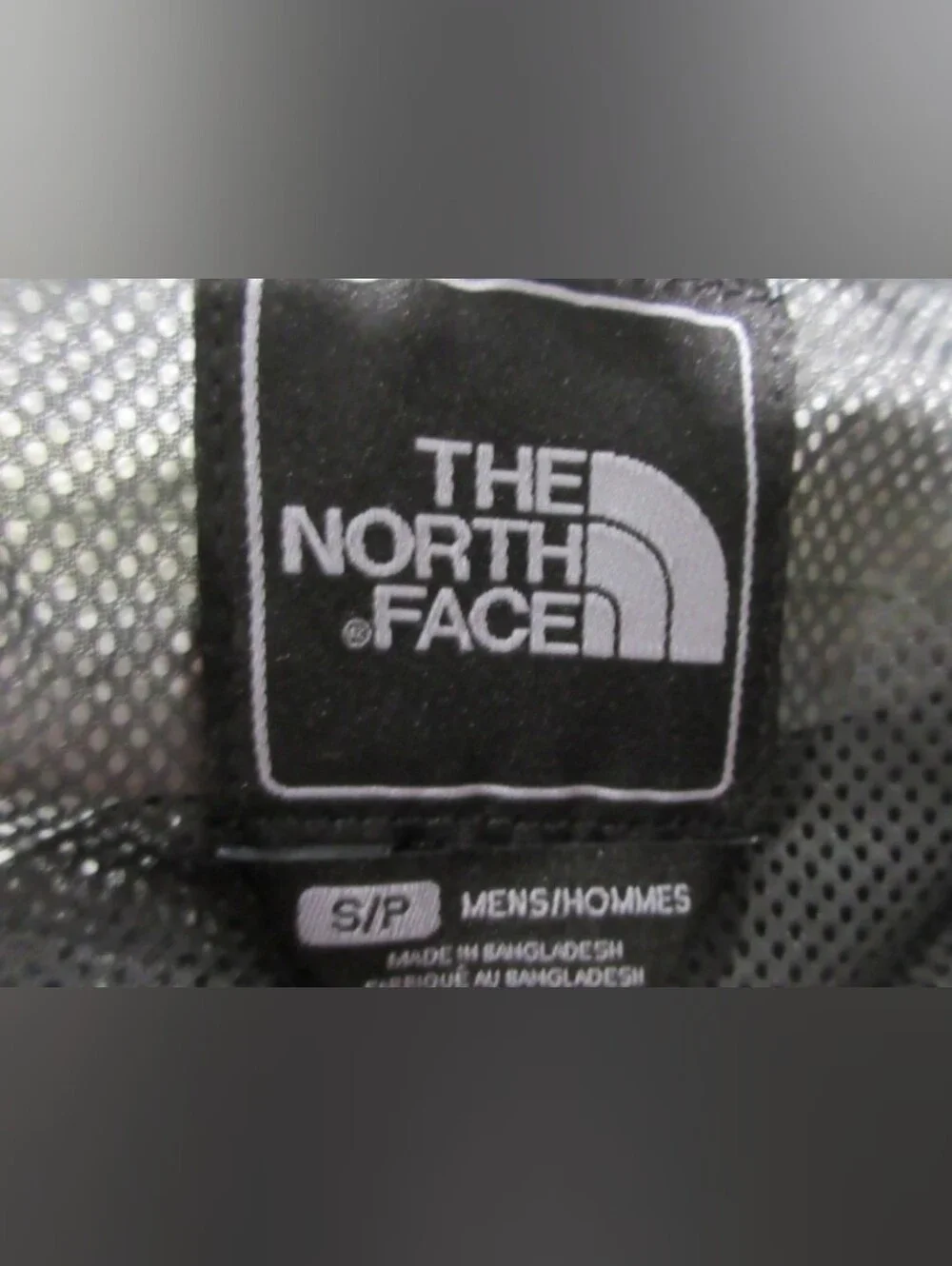 The North Face Resolve Men’s Green Hooded Windbreaker Jacket Size S